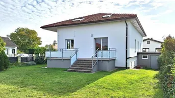 Expose Einfamilienhaus mit 194 m² / 10 Zimmer +ERSTBEZUG nach SANIERUNG+