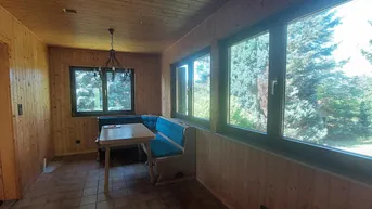 Expose Holzhaus mit Ausbaupotenzial in Eichgraben!