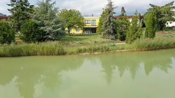 Expose Ganz seltene Gelegenheit - Haus am See auf Eigengrund, 2 Wohneinheiten möglich
