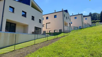 Expose Belagsfertige Doppelhäuser inkl. 2 Garagenplätze in traumhafter Aussichtslage nähe Wien