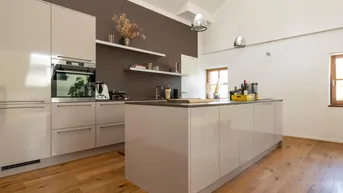 Expose MATTSEE | Luxuriöse Loft-Wohnung in Seenähe mit 360° Dachterrasse in zentraler Lage