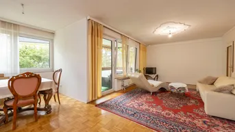 Expose RIEDENBURG | WENIGE GEHMINUTEN IN DIE ALTSTADT 3-4-Zimmerwohnung am Fuße des Rainbergs mit Grünblick