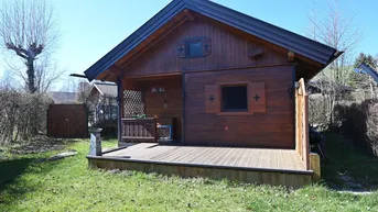 Expose MATTSEE - STEIN | Renovierte Badehütte mit Seezugang