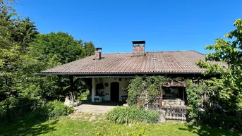 Expose EGGELSBERG | LIEBHABEROBJEKT | Idyllisches Landhaus mit Bauernstube und großem Garten