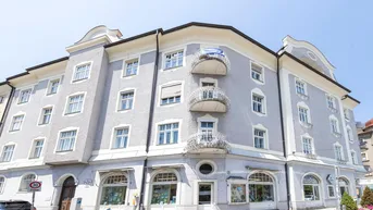 Expose ELISABETH-VORSTADT | Stilvolle 3-Zimmer-Altbauwohnung mit 3,30 m Raumhöhe und Balkon in urbaner Lage