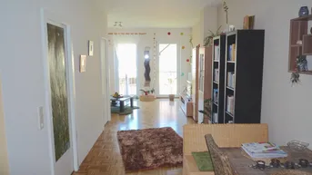 Expose TOP Wohnung in KLEINER, MODERNER WOHNANLAGE - Nähe KLINIKUM - ABSOLUTE RUHELAGE am SPITALBERG !