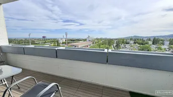 Expose exklusive Wohnperle mit Panoramablick in der Südstadt – Ihre Traumwohnung erwartet Sie! | ZELLMANN IMMOBILIEN