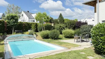 Expose Exklusive Doppelhaushälfte mit beheiztem Pool auf 516 m² in Bestlage von Hietzing | ZELLMANN IMMOBILIEN