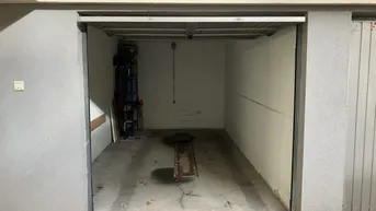 Expose Garagenplatz für Klein-PKW Mitten im 7ten | ZELLMANN IMMOBILIEN
