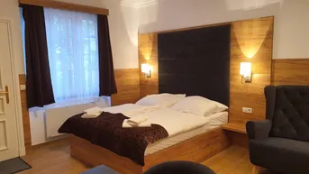 Expose Top Saniertes &amp; neu möbliertes Apartmenthaus mit Garten nähe U4