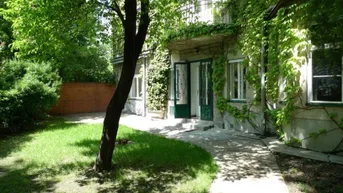 Expose Ruhig gelegenes Hofgebäude mit Eigengarten &amp; moderner Küche | 5 Zimmer &amp; Keller