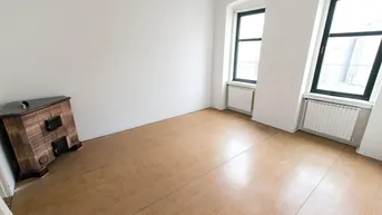 Expose Sanierungsbedürftige Altbauwohnung | ca. 3,50 m Raumhöhe | Zimmer/Schlafzimmer in den Innenhof gerichtet