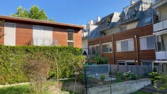 Expose 3 Zimmer-Penthouse-Wohnung mit Balkon in den grünen Innenhof gerichtet