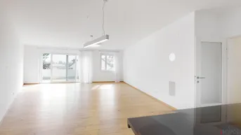 Expose Balkonwohnung inkl 2 Garagenplätzen *** Heiz- und Warmwasserkosten inklusive *** absolute Ruhelage
