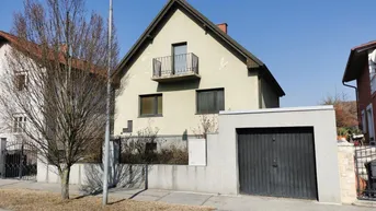 Expose Einfamilienhaus mit großem Garten, 4 Zimmern, Keller und Garage! Adaptierungsbedürtig! Baureserven vorhanden | Zubau möglich | Grundstück auch für Doppelhaus geeignet