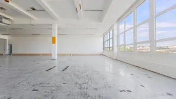 Expose Betriebsobjekt mit 2.800m² Hallen, 280m² Büro und 2.250m² Freiflächen | Standalone | Autobahnanbindung