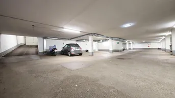 Expose Garagenplatz Nähe Saarpark II in der Pfarrwiesengasse || 2 Stellplätze verfügbar