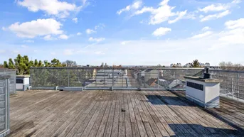 Expose Nähe Küniglberg / Schönbrunn - DG-Wohnung mit ca 50m² Dachterrasse - inkl. fantastischem Blick über Wien - Nähe Atzgersdorfer Straße