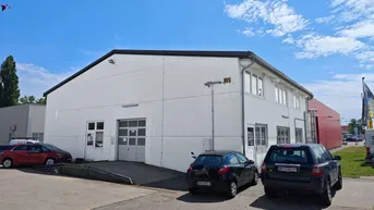 Expose 450m² Betriebsobjekt mit Halle und Büros | Parkplätze | Nähe Siemensstraße