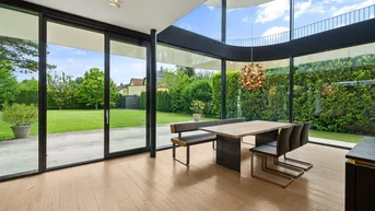 Expose Moderne Architektenvilla mit smartem Raumkonzept in Leopoldsdorf bei Wien