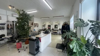 Expose #SQ - BESTANDSFREIES GESCHÄFTSLOKAL VIS A VIS VOM HAUPTBAHNHOF - PERFEKT ALS NAGELSTUDIO/MASSAGE ODER BÜRO - 1040 WIEN