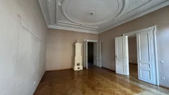 Expose #SQ - NÄHE U2 RATHAUS! GENERALSANIERTE 5-ZIMMER-ALTBAUWOHNUNG MIT BALKON
