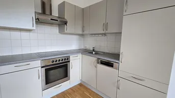 Expose * * * LICHTDURCHFLUTETE SINGLE- und PÄRCHENWOHNUNG in GLEISDORF - NÄCHST WELLENBAD * * * 