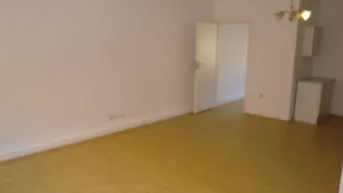 Expose Sonniges 2-Zimmer Büro in moderner Anlage und zentraler Lage
