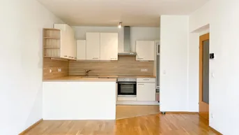 Expose Wunderschöne 3-Zimmer Wohnung mit eigenem Parkplatz direkt vor der Türe