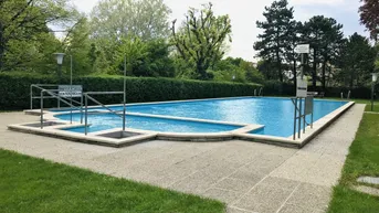 Expose Gut angelegt: 2-Zimmer Wohnung mit tollem Gemeinschaftsgarten &amp; Swimmingpool!