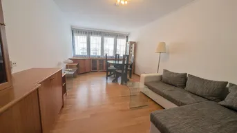 Expose SERVITENVIERTEL: Gut geschnittene 2-Zimmer Wohnung in zentraler Wohnlage nahe Donaukanal und Palais Liechtenstein