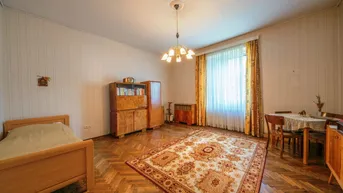 Expose Sanierungsbedürftige Wienerwald-Villa in begehrter Lage