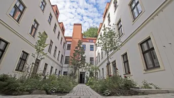 Expose 9, Nähe Gymnasium Wasagasse Rarität: Wohnen mit Kaufoption - Einzigartiger Biedermeier Charm in Top Lage