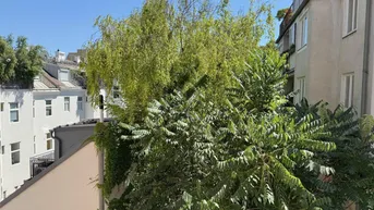 Expose Erstbezug nach Kernsanierung I Fußbodenheizung I südseitiger Balkon I Luftwärmepumpe inkl. Kühlung I 3fach Verglasung mit Außenjalousien I Schlüsselfertig 
