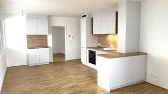 Expose W03: Helle 3-Zimmer-Hochparterrewohnung – Neubau / Erstbezug zur Miete!