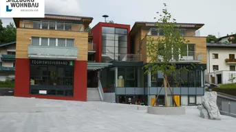 Expose LEBEN WIE IM URLAUB! Sonnige, gemütliche 3-Zimmerwohnung mit Balkon und Tiefgaragenplatz in Pfarrwerfen!