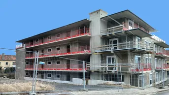 Expose NEUBAU - SCHÖNE 3 ZIMMER GARTENWOHNUNG IN ZENTRALER LAGE - TOP 5