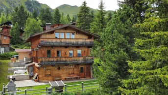 Expose FREIZEITWOHNSITZ IM WELTBEKANNTEN ZILLERTAL