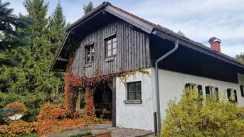 Expose LANDHAUS IN ALLEINLAGE