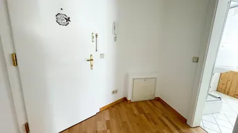 Expose SINGLE-WOHNUNG - ODER GESCHÄFTSRÄUMLICHKEIT - MIT BALKON IN ZENTRALER LAGE VON SPITTAL AN DER DRAU