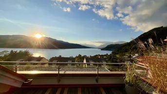 Expose ZWISCHEN SONNENAUFGANG UND STERNENHIMMEL - PENTHOUSE DER EXTRAKLASSE MIT PRIVATEM SEEZUGANG AM WUNDERSCHÖNEN MILLSTÄTTER SEE!