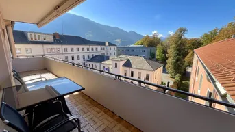 Expose ALTBAUFLAIR IN TOP LAGE – MIT BLICK AUF DEN STADTPARK, DIE BERGE UND DAS SCHLOSS PORCIA