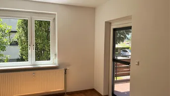 Expose Einziehen &amp; genießen! Attraktive Eigentumswohnung mit Loggia und Parkplatz mitten in Dietach