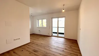 Expose Neubauwohnung mit Parkplatz und Garage