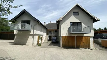 Expose Mehrparteienhaus mit 4 vermieteten Wohneinheiten in Traunfallnähe