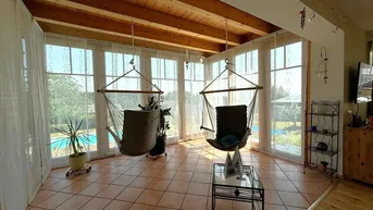 Expose Traumhaus - tolle Lage - Pool