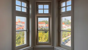 Expose 5-Zimmer-Altbauwohnung *traumhafte Aussicht*