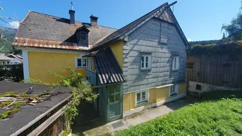 Expose Wohnhaus mit 5 Wohneinheiten in Reiterndorf