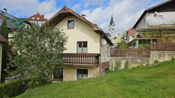 Expose Wohnhaus im Ortszentrum