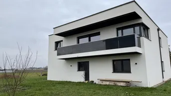 Expose Endlich Zuhause: modern-schlicht-geräumig
